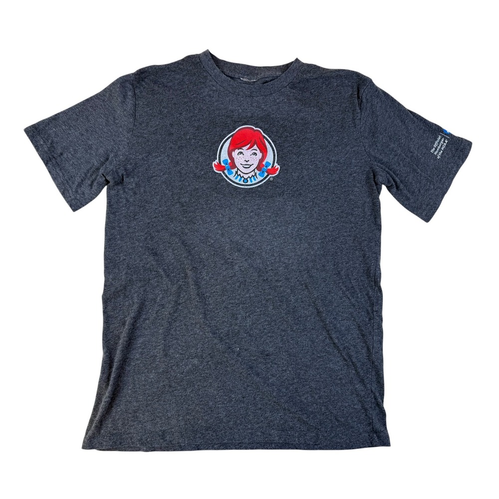 Wendy's This Chicken Is Fire Spicy Chicken T Shirt Gray Mens S Graphic Tee
